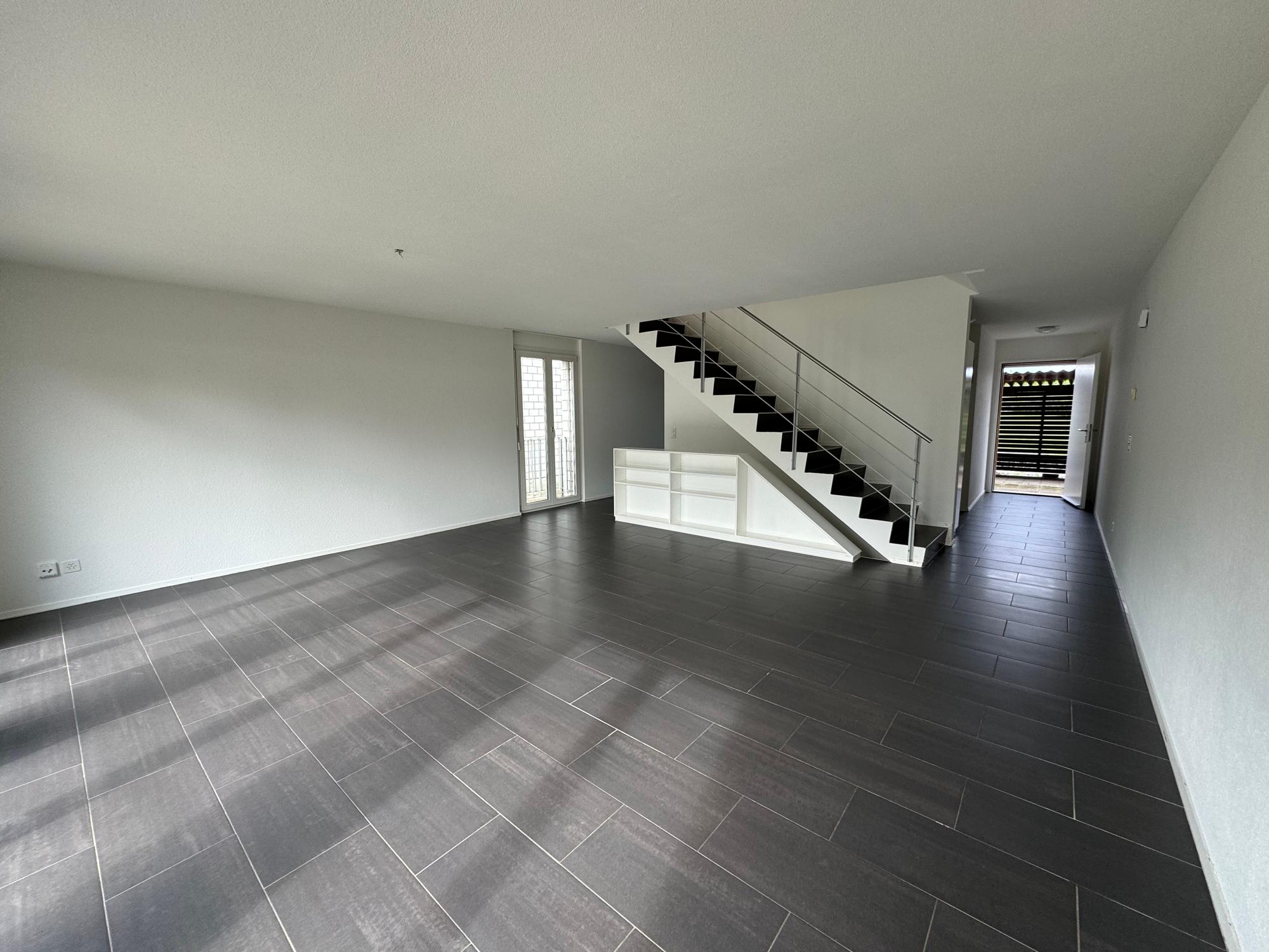 Reihen-Einfamilien-Haus zu vermieten